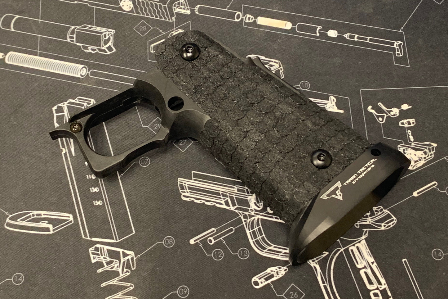 Boomarms Custom OMNI / JW3 style Hi-capa Lower Grip for Marui Airsoft GBB series - T-Style version