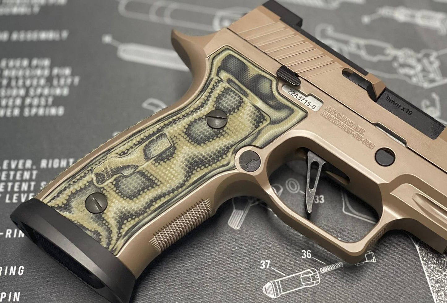 Boomarms Custom - P320 AXG Scorpion Airsoft GBB - Cerakote Coyote Tan