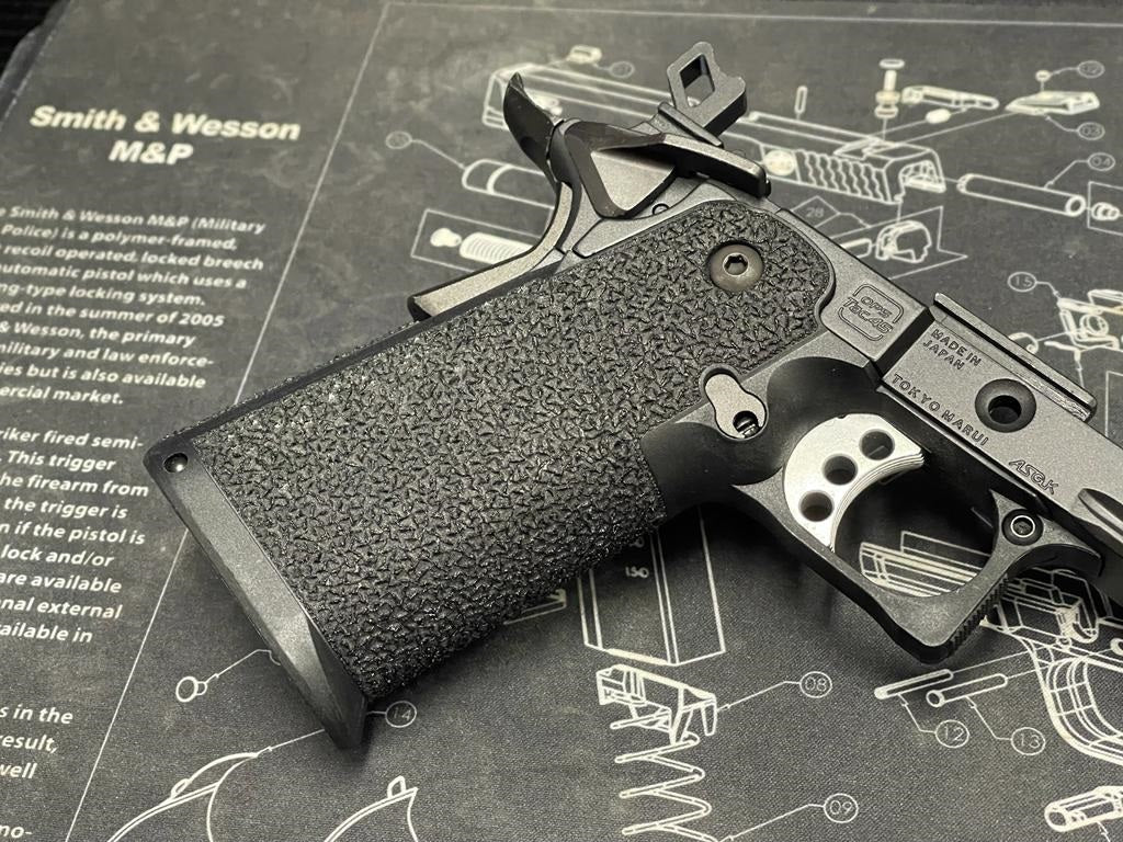 Boomarms Custom - Stippling STI-style Custom Polymer Grip for Marui Hi-Capa GBB series - Black
