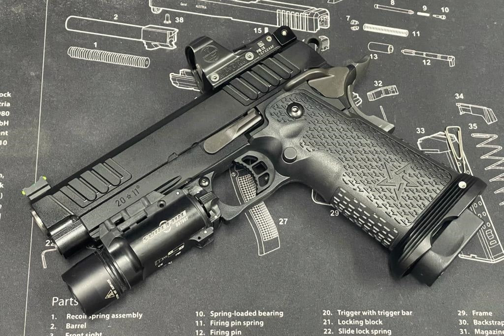 Boomarms Custom - STI Staccato-P DPO 2011 RMR Airsoft GBB - Black color