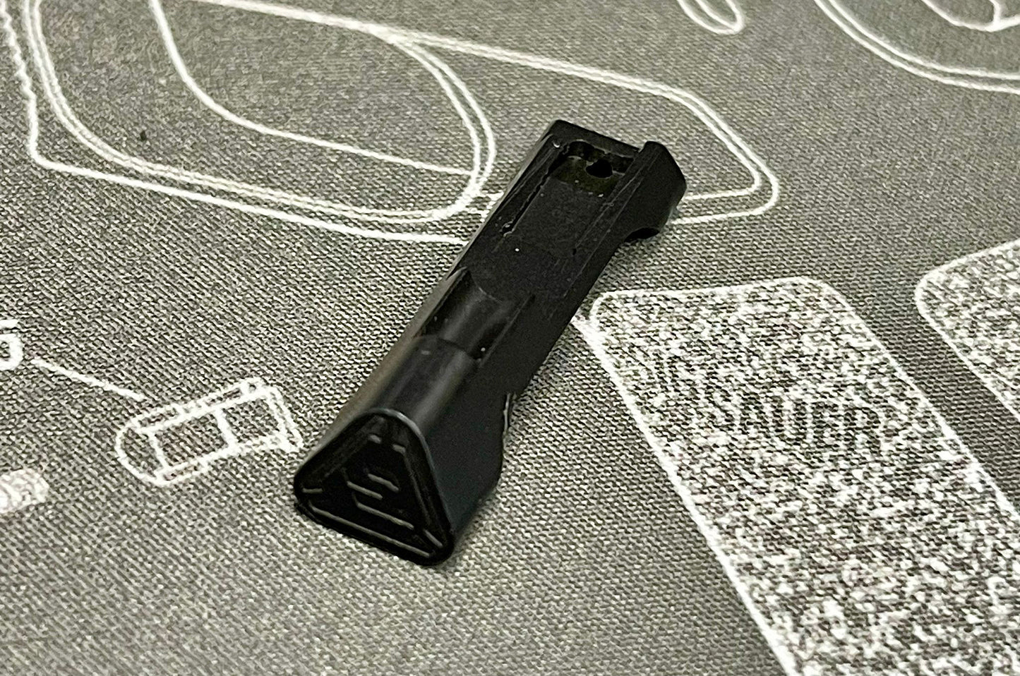 EMG / G&P ( SI ) Strike Industries CNC Steel Mag Release for SIG AIR / VFC P320 M17 M18 GBB
