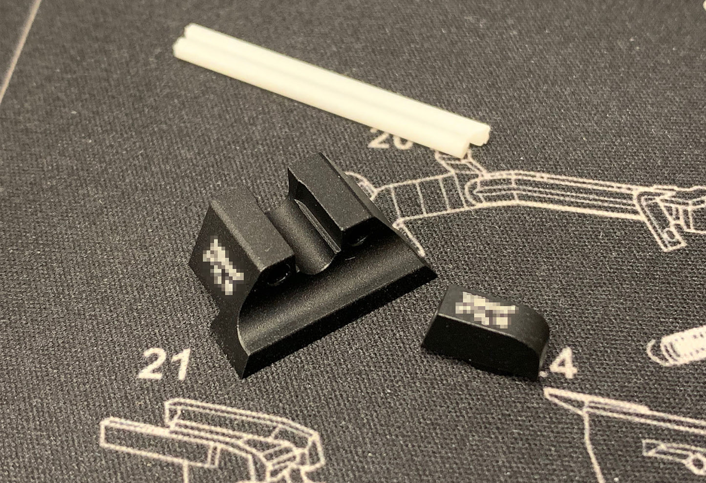 Bomber CNC Alumimun HD-Style Front and Rear Sight for Nova / Bomber / Guarder GK style GBB slide