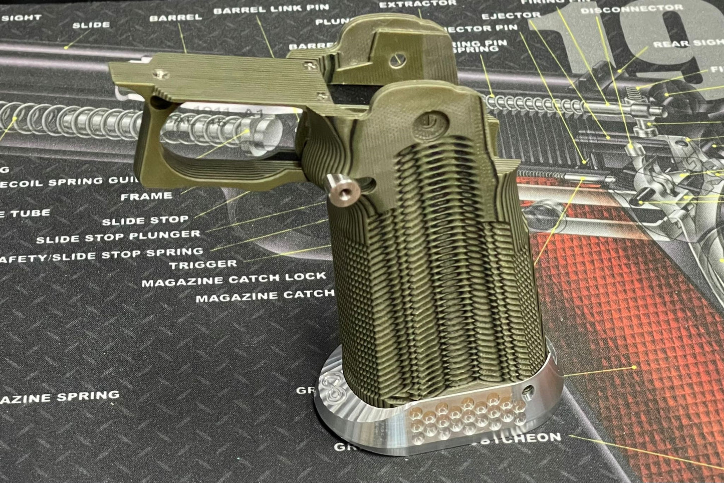 Nova CNC G10 Grip for Tokyo Marui 5.1 Hicapa GBB series - ( Ditch Texture )
