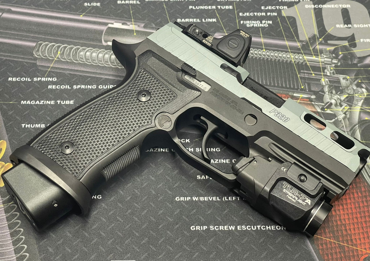 Boomarms Custom - P320 SIG M18 PRO-CUT slide x AXG Lower frame version Airsoft GBB - SG x BK