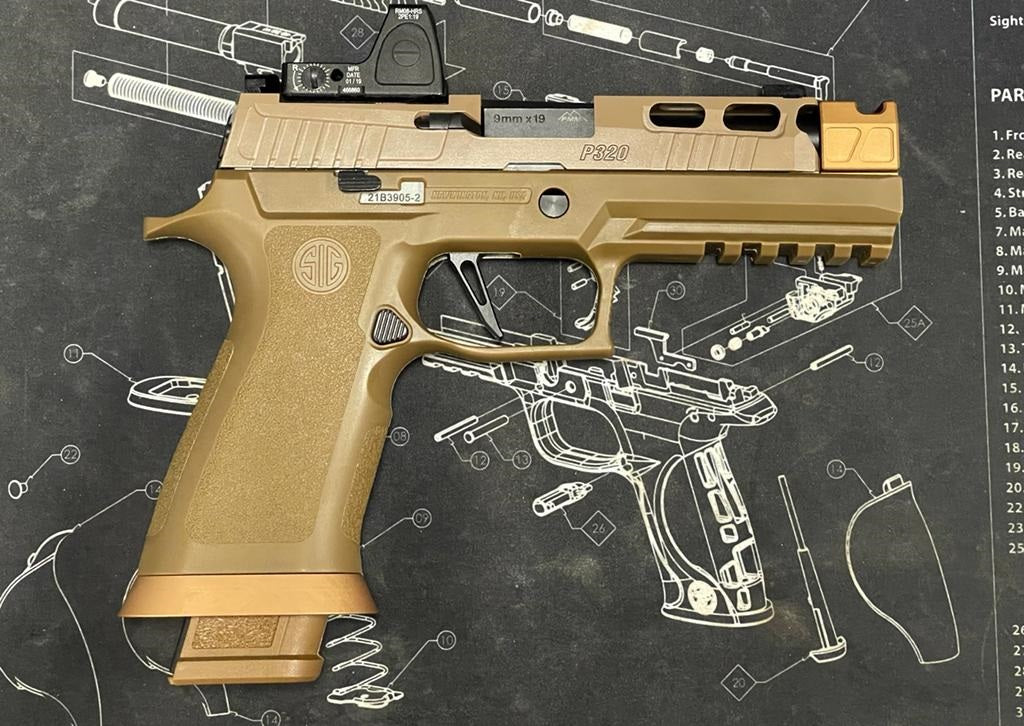 Boomarms Custom - SIG M18 ProCut x Compensator slide set Airsoft GBB - Cerakote Coyote Tan