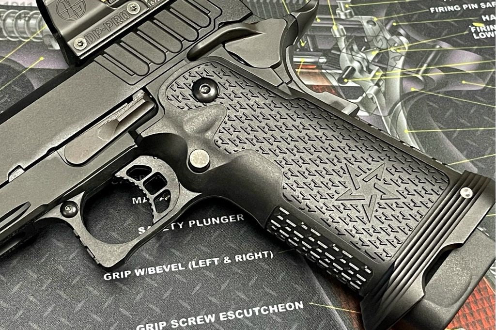 Boomarms Custom - STI Staccato XC 2011 RMR Airsoft GBB - BK color version