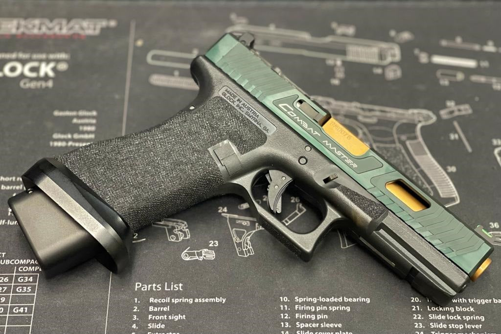 Boomarms Custom - T-style G17 RMR Cut GBB - Shiny Black