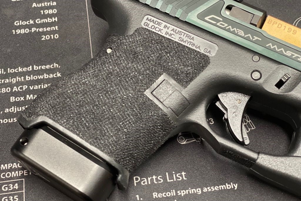Boomarms Custom - T-style G26 RMR Cut GBB - Shiny Black