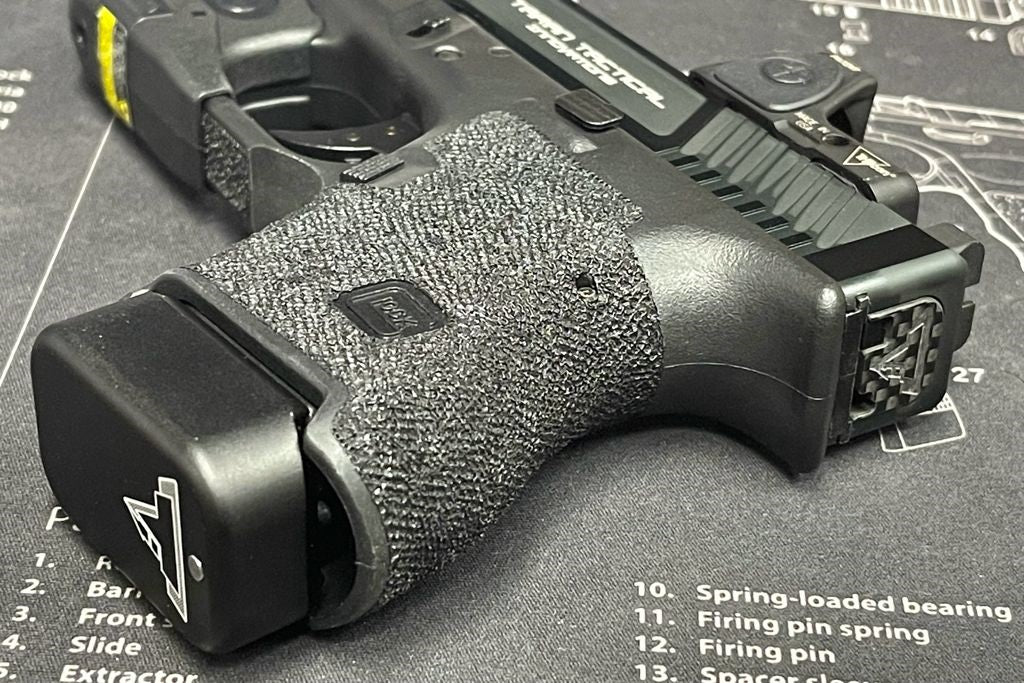 Boomarms Custom - T-style G26 RMR Cut GBB - Shiny Black