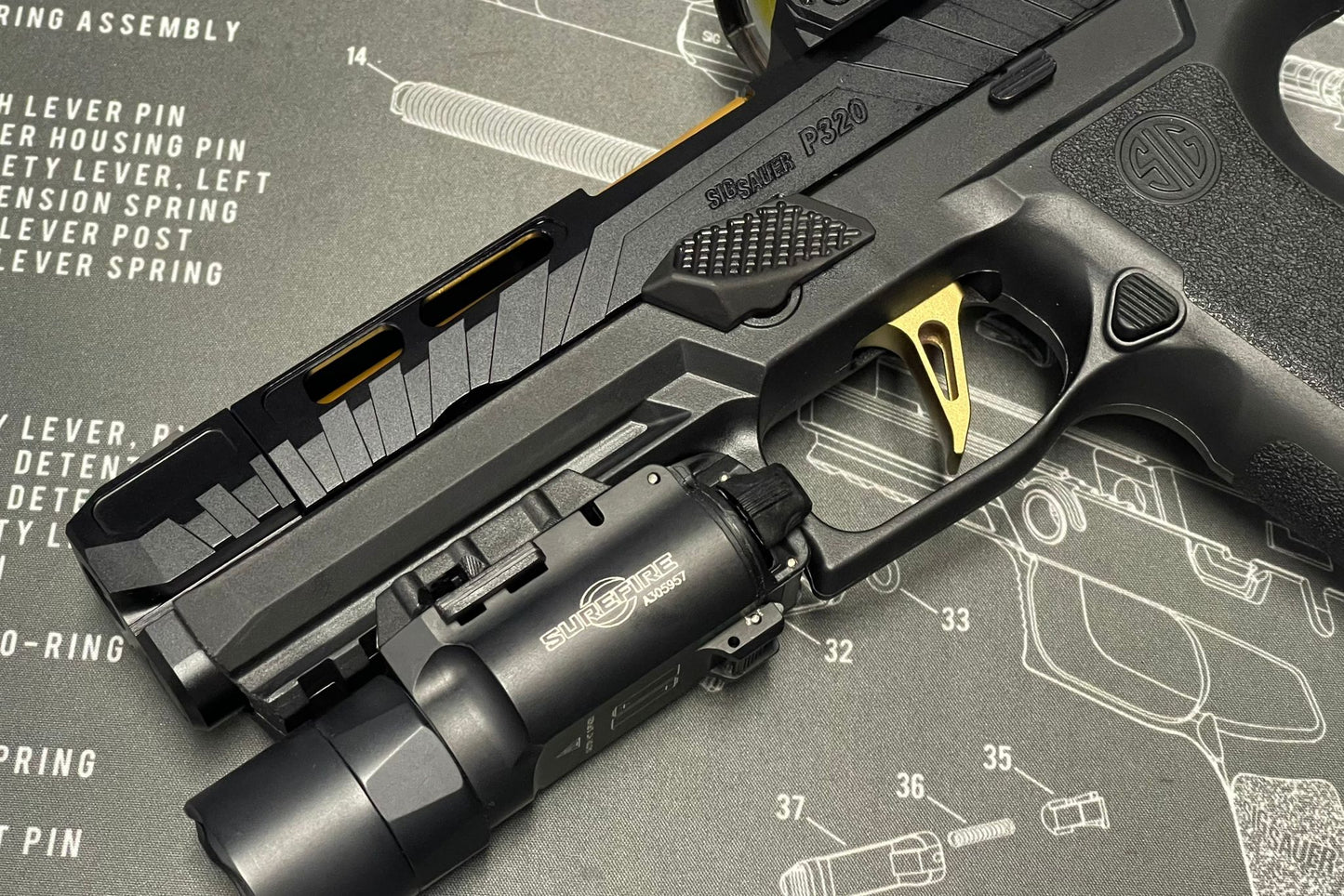 Boomarms Custom - SIG P320 Spectre Comp Airsoft GBB - Black