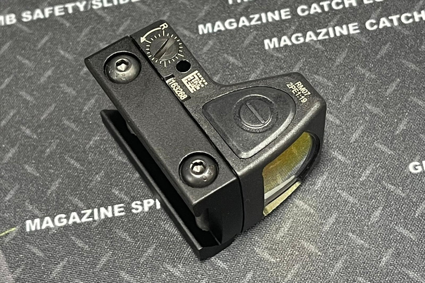 Sotac RMR type ( Light weight ) red dot sight - Black