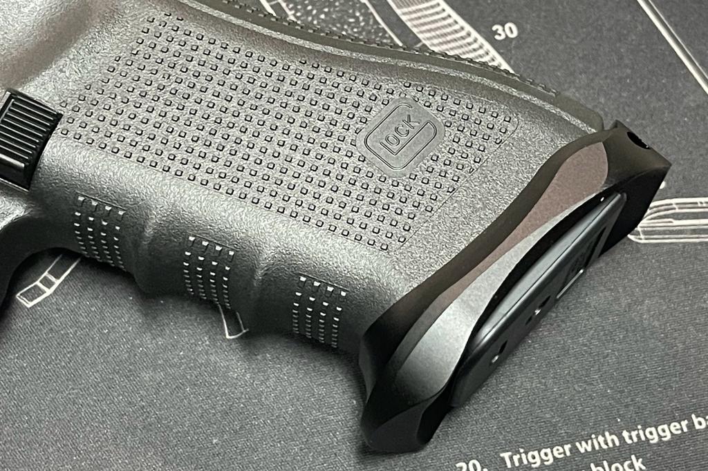 Bomber Z-style Magwell for Tokyo Marui G17 Gen4 / G19 Gen4