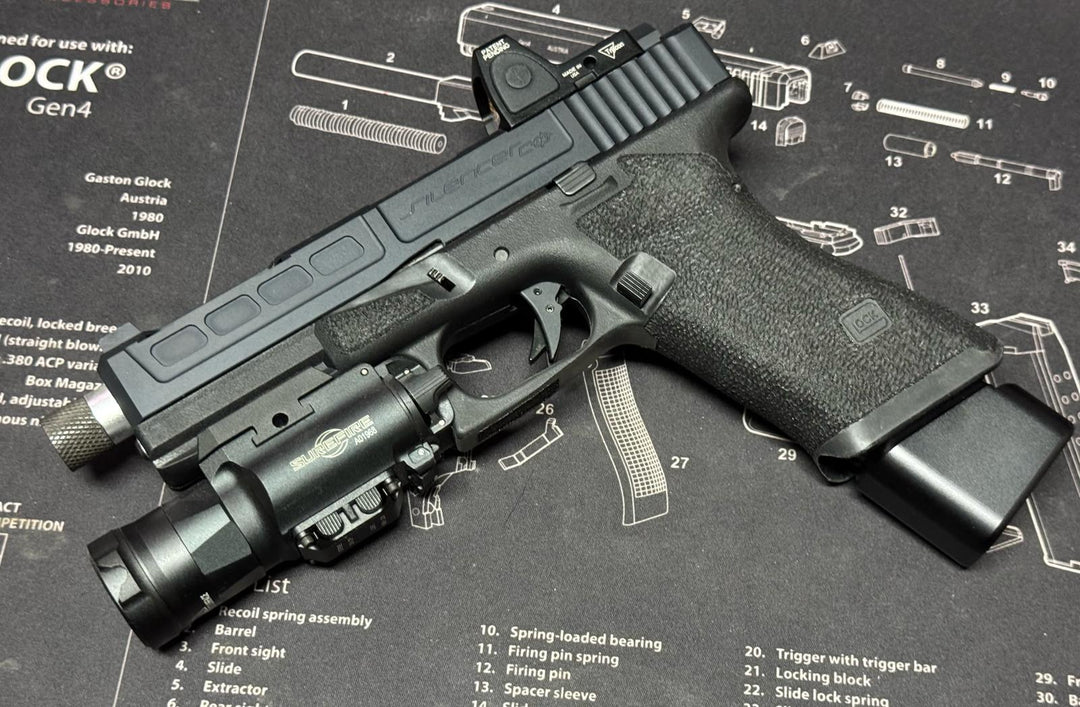 Boomarms Custom - ZEV style G18C RMR GBB - Marui version