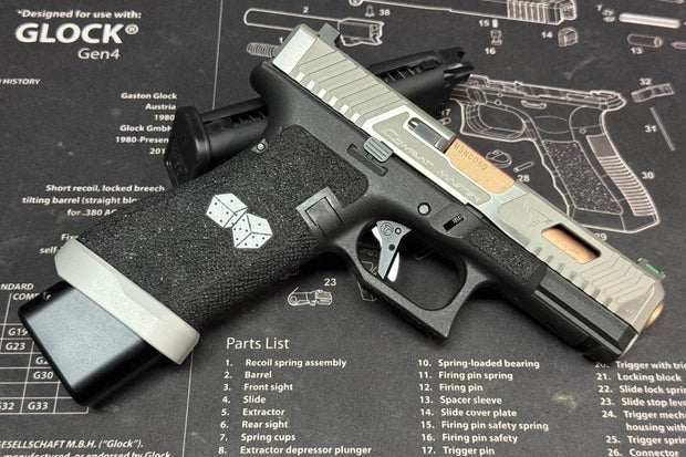 Boomarms Custom G45 Combat master GBB Airsoft Pistol ** Sanke Eyes version🐍👀