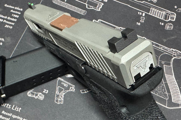 Boomarms Custom G45 Combat master GBB Airsoft Pistol ** Sanke Eyes version🐍👀