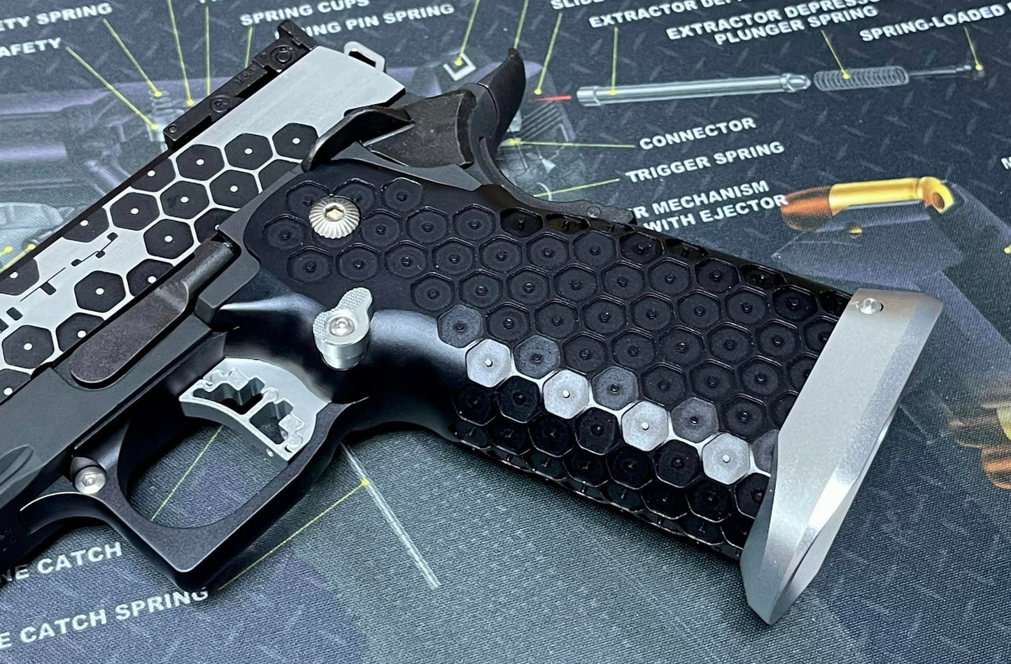 Bomber CNC Aluminum ( INF style ) Grip for Marui Hi-CAPA GBB sereis - Type A