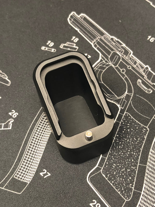 Bomber CNC Aluminum T-style ( Long ) Magazine Pad Extension for Marui G17 / 34 GBB Magazine