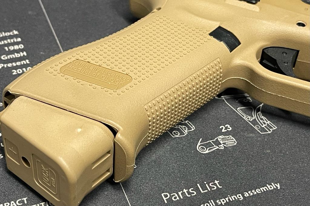 Boomarms Custom Glock 19X Gas Blowback Pistol - Tan