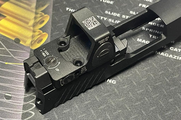 Bomber Mount Base with Raised Rear Sight for SIG / VFC M17 / M18 GBB Series - RMR style sight DX version