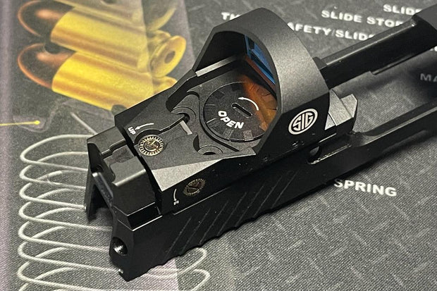 Bomber Mount Base with Raised Rear Sight for SIG / VFC M17 / M18 GBB Series - SIG style sight DX version